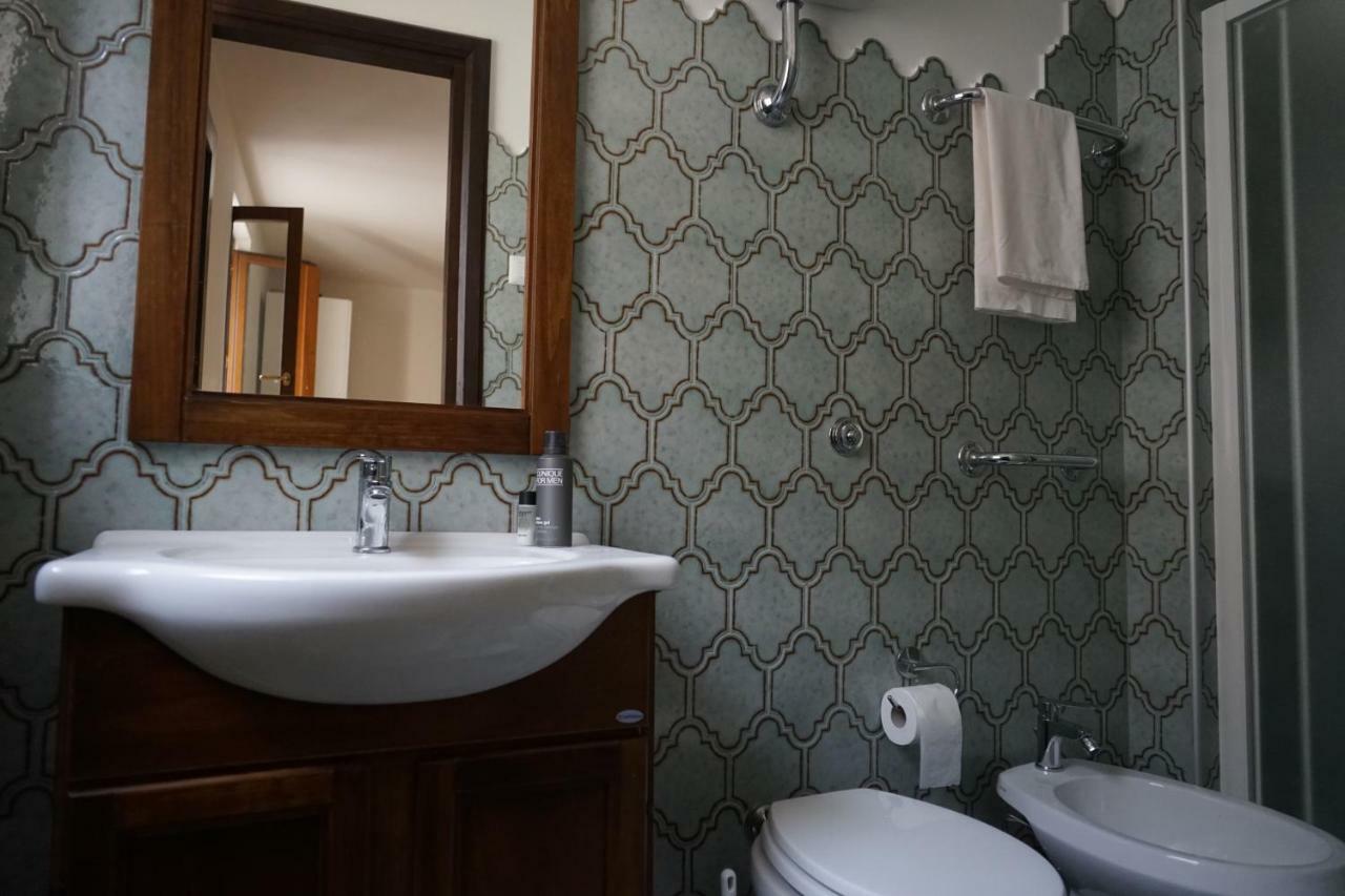 Centro Storico Alghero Bb Bed & Breakfast Exterior photo